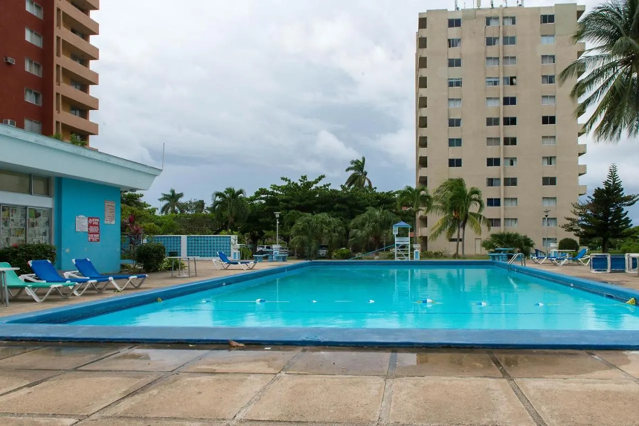 Angel Fish Beach Suite At Turtle Towers Ocho Rios Apartment